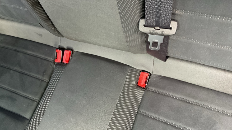 Nissan Juke 1.2 DiG-T Bose Personal Edition 5dr Petrol Hatchback - Image 17
