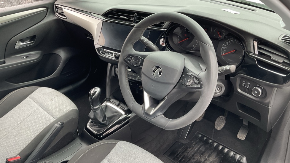 Vauxhall Corsa 1.2 Design 5dr Petrol Hatchback - Image 11