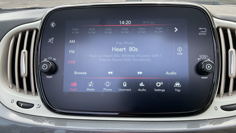 Fiat 500 1.0 Mild Hybrid Dolcevita [Part Leather] 2dr Petrol Convertible - Image 12