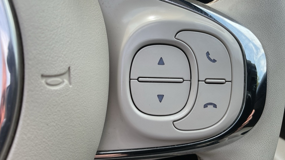 Fiat 500 1.0 Mild Hybrid Dolcevita [Part Leather] 2dr Petrol Convertible - Image 22