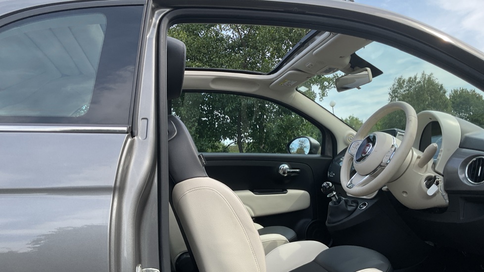 Fiat 500 1.0 Mild Hybrid Dolcevita [Part Leather] 2dr Petrol Convertible - Image 24