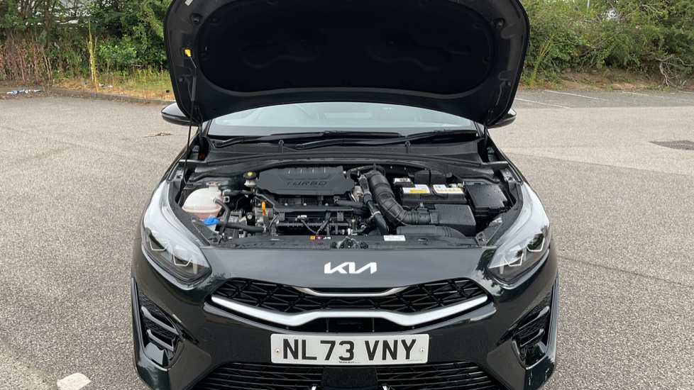 Kia Ceed 1.5T GDi ISG GT-Line 5dr Petrol Hatchback - Image 8