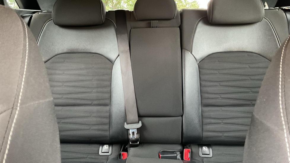 Kia Ceed 1.5T GDi ISG GT-Line 5dr Petrol Hatchback - Image 15