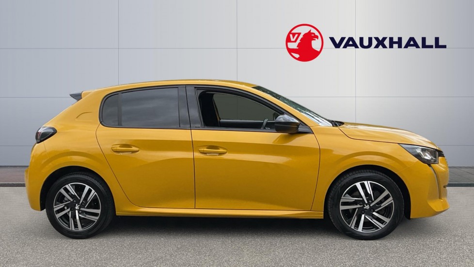 Peugeot 208 1.2 PureTech 100 Allure Premium 5dr Petrol Hatchback - Image 5