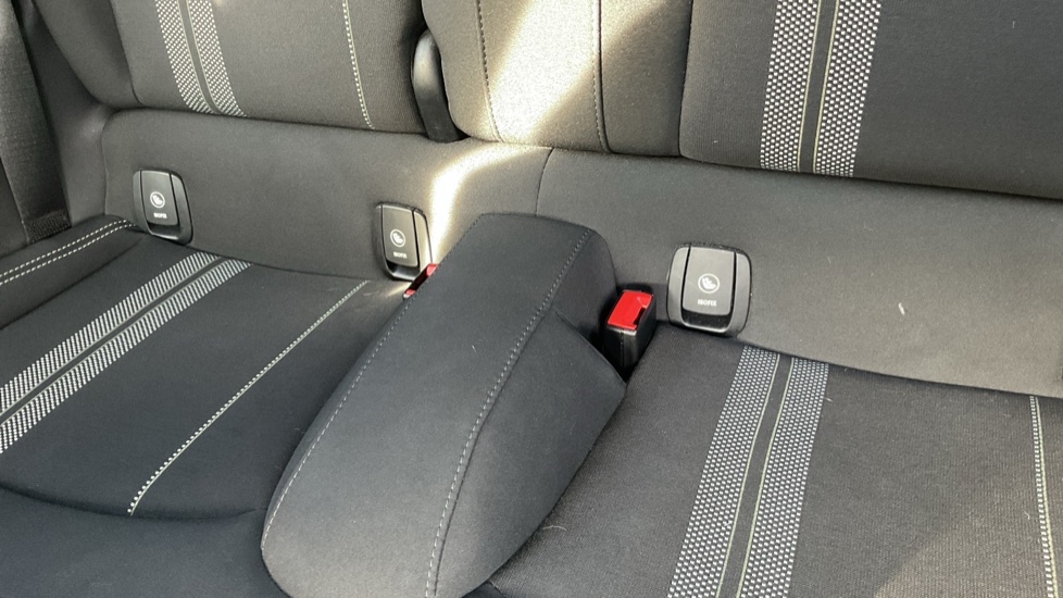 MINI Hatchback 1.5 Cooper II 3dr Petrol Hatchback - Image 17
