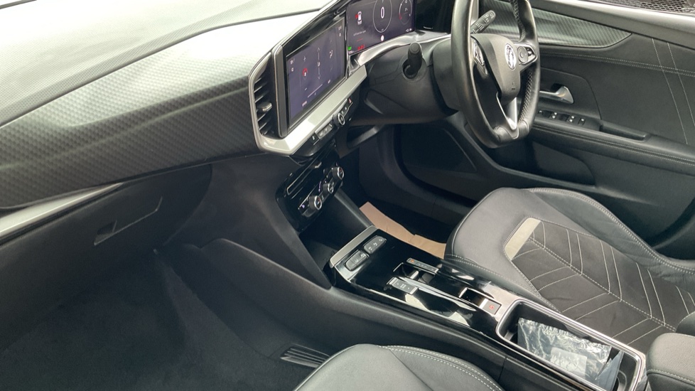 Vauxhall Mokka 100kW Ultimate 50kWh 5dr Auto Electric Hatchback - Image 9