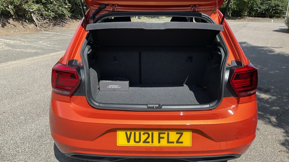 Volkswagen Polo 1.0 TSI 95 Match 5dr Petrol Hatchback - Image 4