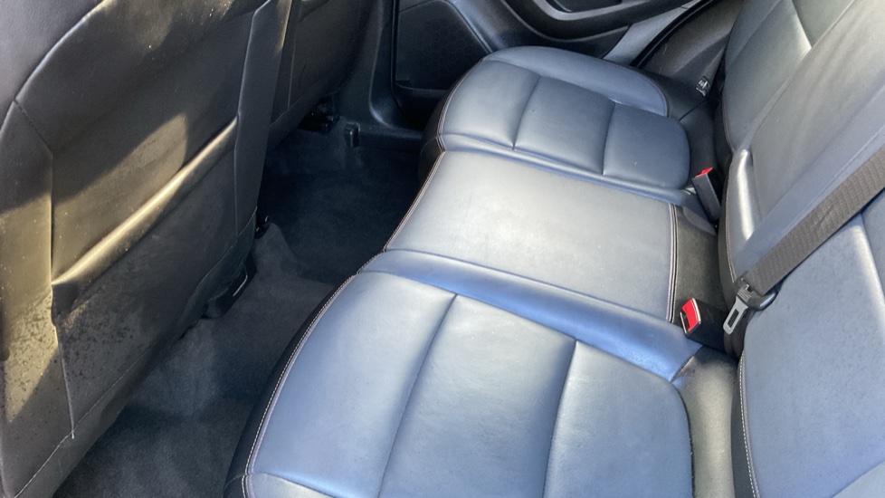 Vauxhall Mokka 1.4T SE 5dr Petrol Hatchback - Image 16