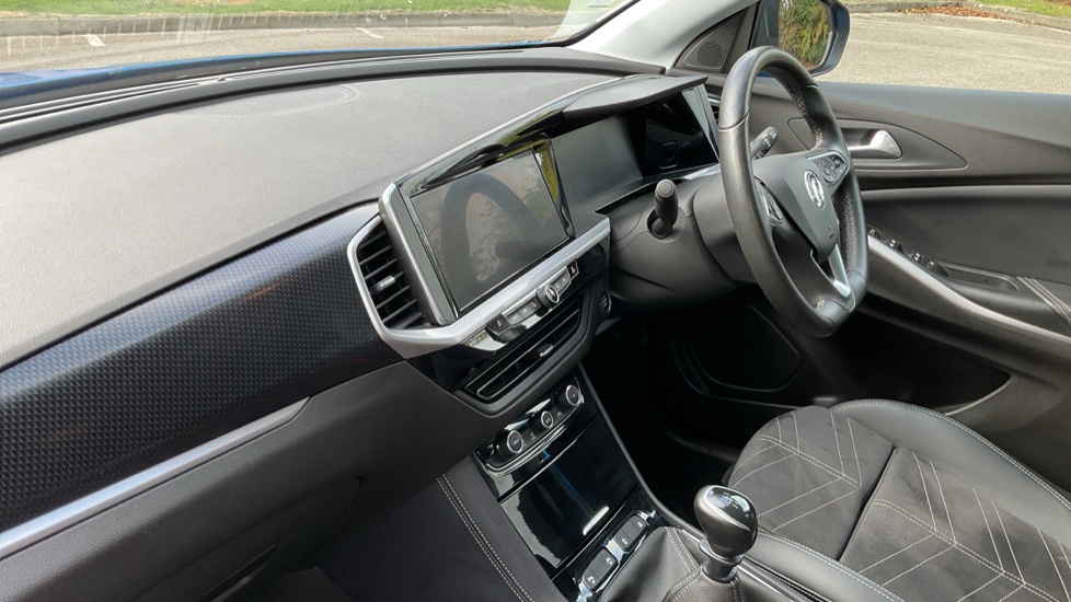 Vauxhall Grandland 1.2 Turbo Ultimate 5dr Petrol Hatchback - Image 9