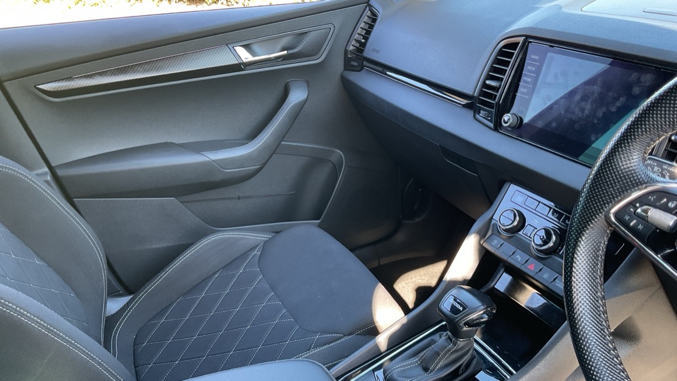 Skoda Karoq 1.5 TSI Sportline 5dr DSG Petrol Estate - Image 14