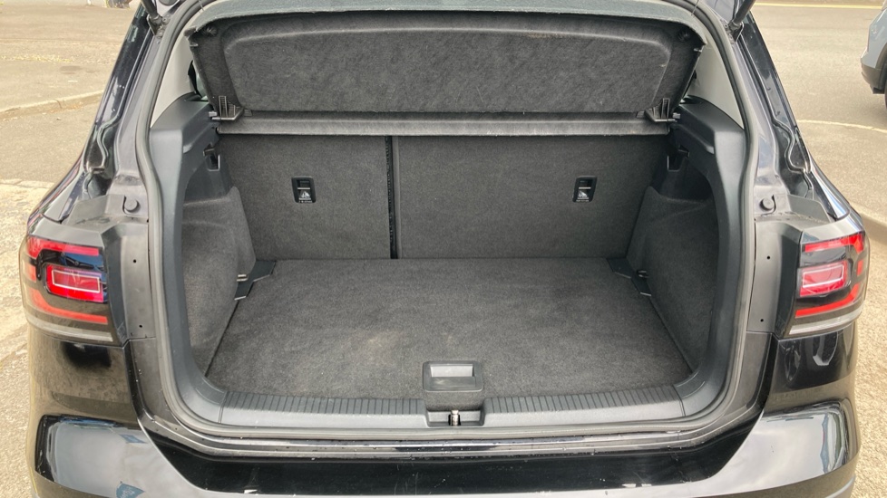 Volkswagen T-Cross 1.0 TSI 115 SE 5dr Petrol Estate - Image 4
