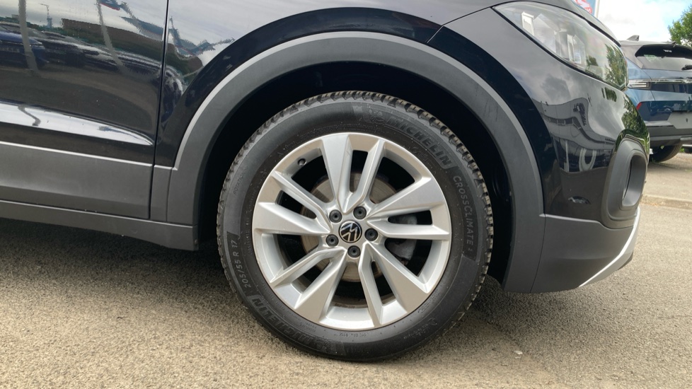 Volkswagen T-Cross 1.0 TSI 115 SE 5dr Petrol Estate - Image 7