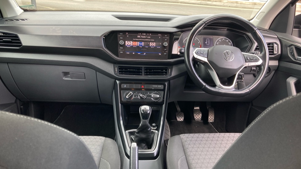 Volkswagen T-Cross 1.0 TSI 115 SE 5dr Petrol Estate - Image 10