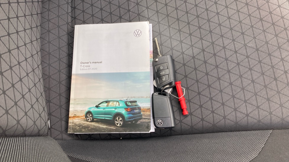 Volkswagen T-Cross 1.0 TSI 115 SE 5dr Petrol Estate - Image 19