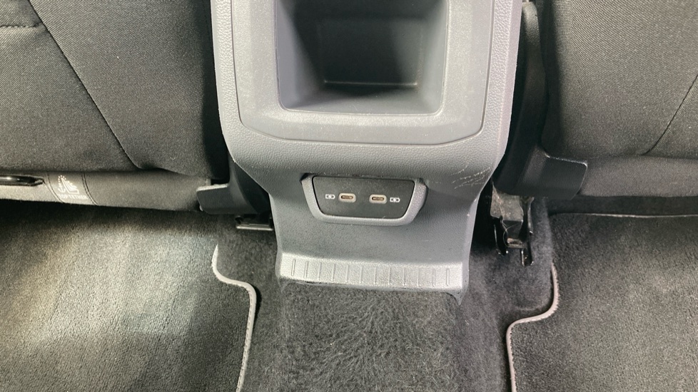 Volkswagen T-Cross 1.0 TSI 115 SE 5dr Petrol Estate - Image 33
