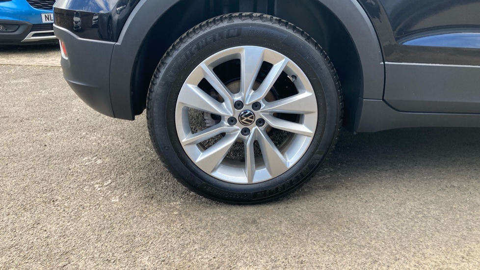 Volkswagen T-Cross 1.0 TSI 115 SE 5dr Petrol Estate - Image 34