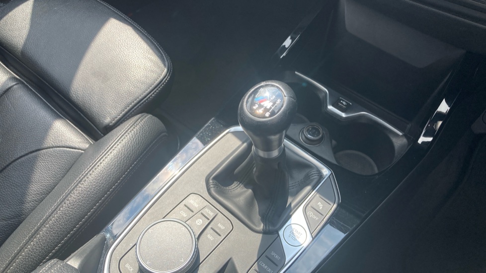 BMW 1 Series 118i M Sport 5dr Petrol Hatchback - Image 13