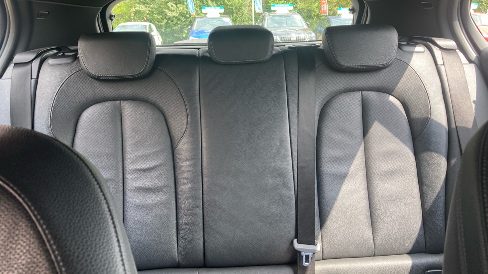 BMW 1 Series 118i M Sport 5dr Petrol Hatchback - Image 15