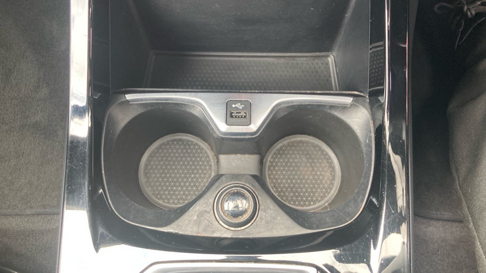 BMW 1 Series 118i M Sport 5dr Petrol Hatchback - Image 28