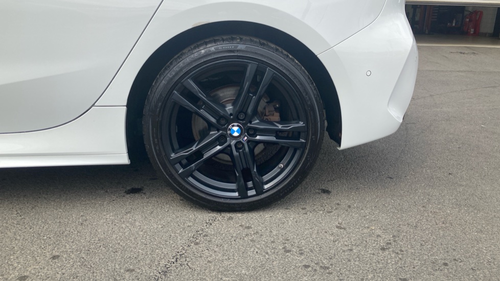 BMW 1 Series 118i M Sport 5dr Petrol Hatchback - Image 37