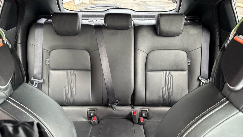 Nissan Juke 1.0 DiG-T 114 Tekna 5dr DCT Petrol Hatchback - Image 15