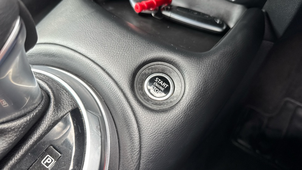 Nissan Juke 1.0 DiG-T 114 Tekna 5dr DCT Petrol Hatchback - Image 29