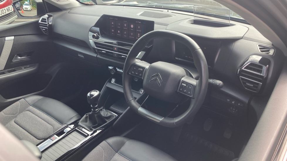 Citroen C4 1.2 PureTech [130] C-Series Edition 5dr Petrol Hatchback - Image 11