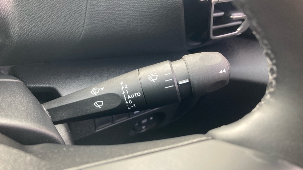 Citroen C4 1.2 PureTech [130] C-Series Edition 5dr Petrol Hatchback - Image 26