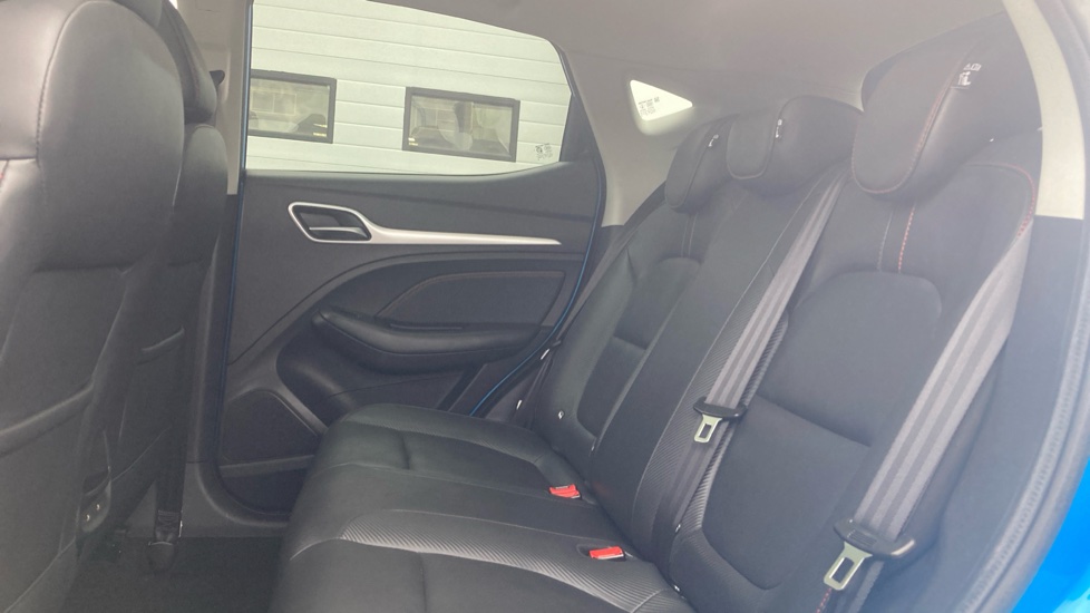 MG ZS 1.0T GDi Exclusive 5dr Petrol Hatchback - Image 16