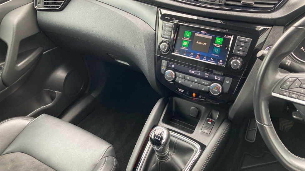 Nissan Qashqai 1.3 DiG-T N-Tec 5dr Petrol Hatchback - Image 14