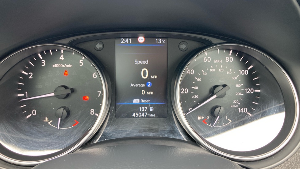 Nissan Qashqai 1.3 DiG-T N-Tec 5dr Petrol Hatchback - Image 38