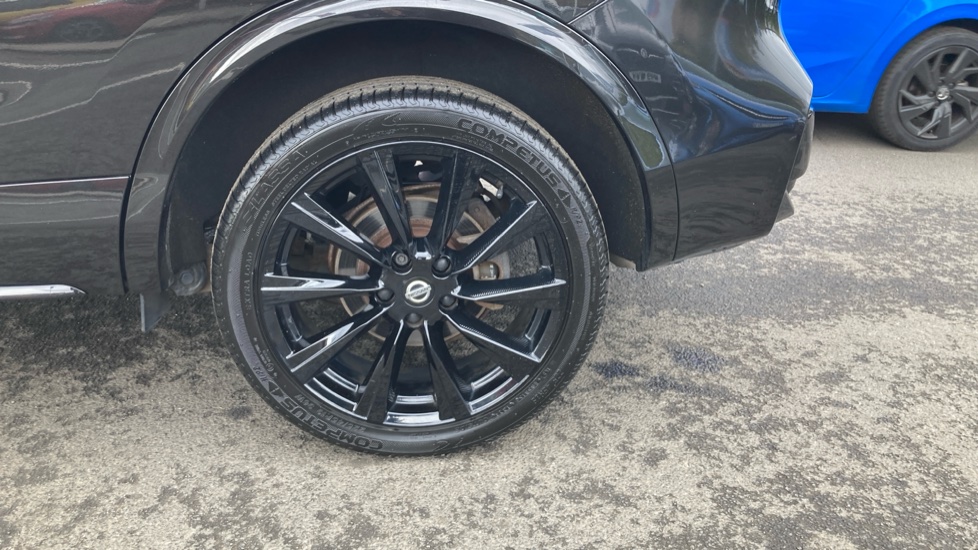 Nissan Qashqai 1.3 DiG-T N-Tec 5dr Petrol Hatchback - Image 45