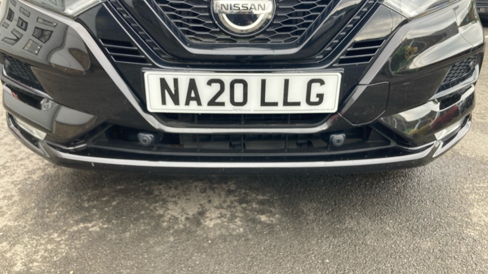 Nissan Qashqai 1.3 DiG-T N-Tec 5dr Petrol Hatchback - Image 48