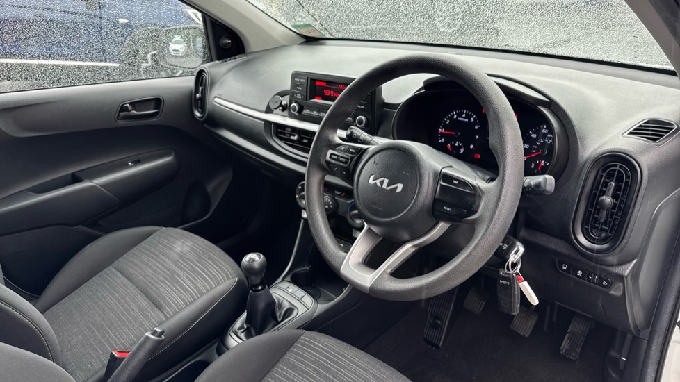 Kia Picanto 1.0 1 5dr [4 seats] Petrol Hatchback - Image 11