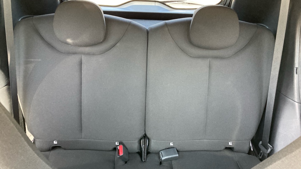 Toyota Aygo X 1.0 VVT-i Edge 5dr Petrol Hatchback - Image 15