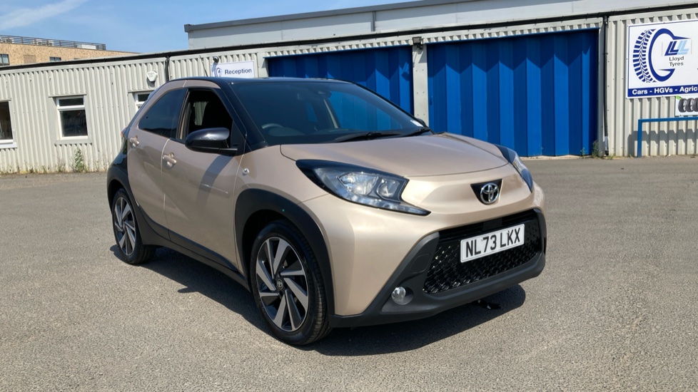 Toyota Aygo X 1.0 VVT-i Edge 5dr Petrol Hatchback - Image 21