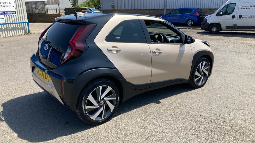 Toyota Aygo X 1.0 VVT-i Edge 5dr Petrol Hatchback - Image 25