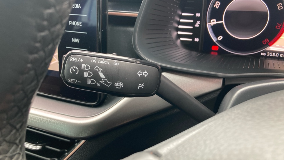Skoda Scala 1.0 TSI SE L 5dr Petrol Hatchback - Image 24