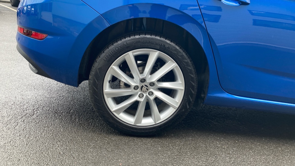 Skoda Scala 1.0 TSI SE L 5dr Petrol Hatchback - Image 40