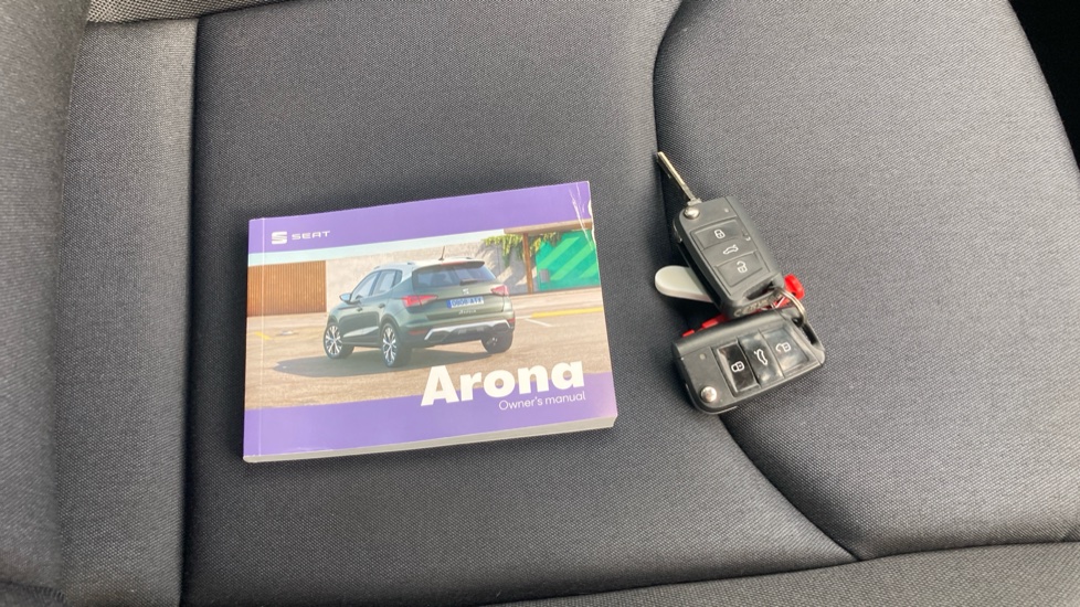 SEAT Arona 1.0 TSI 110 FR 5dr Petrol Hatchback - Image 19