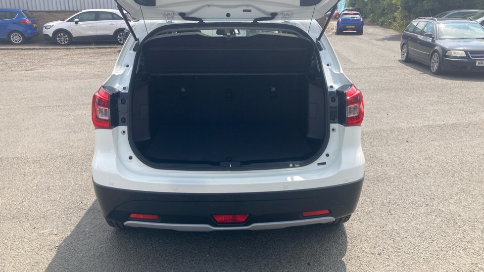 Suzuki Sx4 S Cross 1.4 Boosterjet SZ5 ALLGRIP 5dr Auto Petrol Hatchback - Image 4