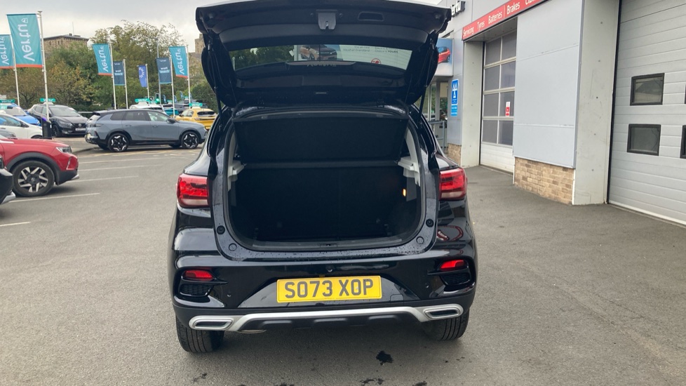 MG ZS 1.5 VTi-TECH Exclusive 5dr Petrol Hatchback - Image 4