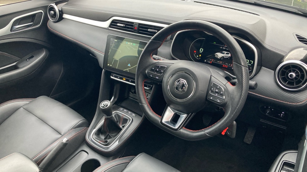 MG ZS 1.5 VTi-TECH Exclusive 5dr Petrol Hatchback - Image 11