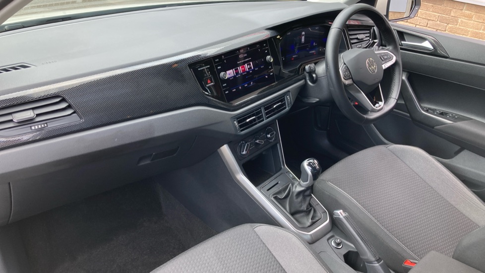 Volkswagen Polo 1.0 TSI Life 5dr Petrol Hatchback - Image 9