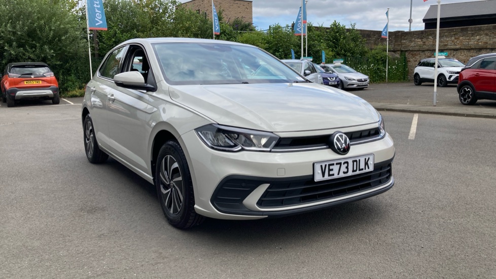 Volkswagen Polo 1.0 TSI Life 5dr Petrol Hatchback - Image 21