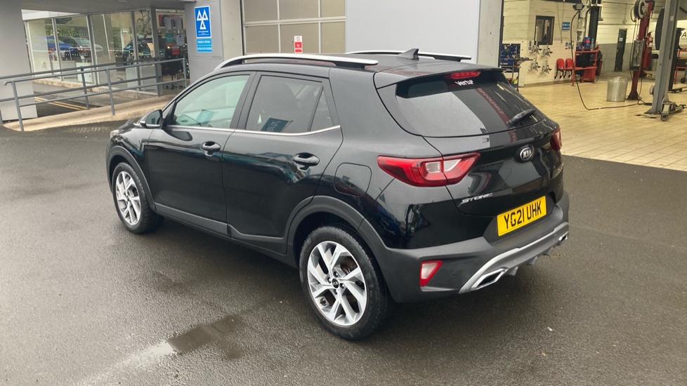 Kia Stonic 1.0T GDi 48V GT-Line 5dr Petrol Estate - Image 23