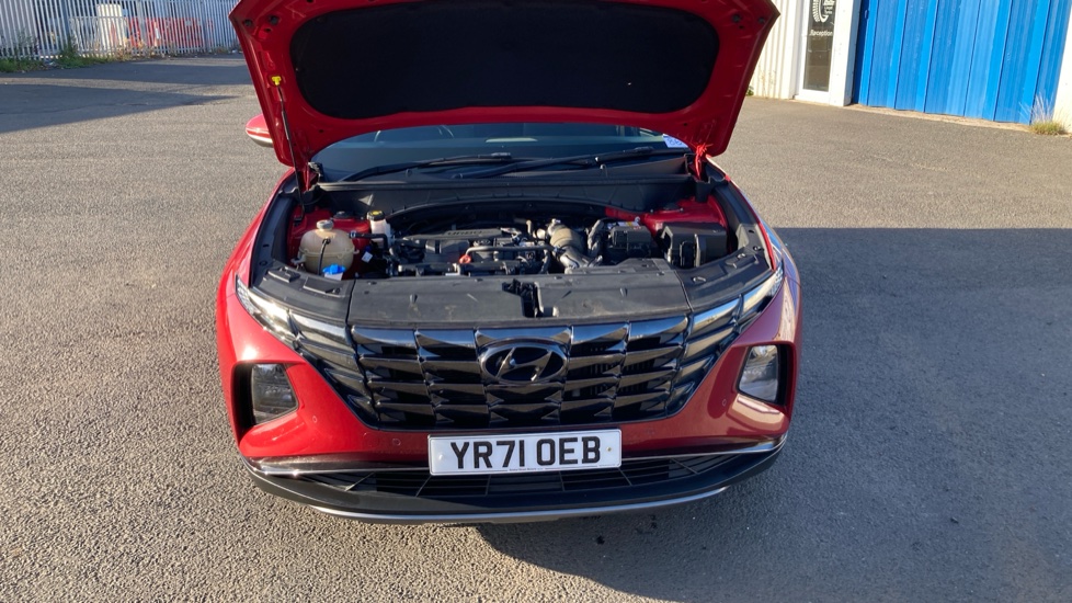 Hyundai TUCSON 1.6 TGDi Premium 5dr 2WD Petrol Estate - Image 8