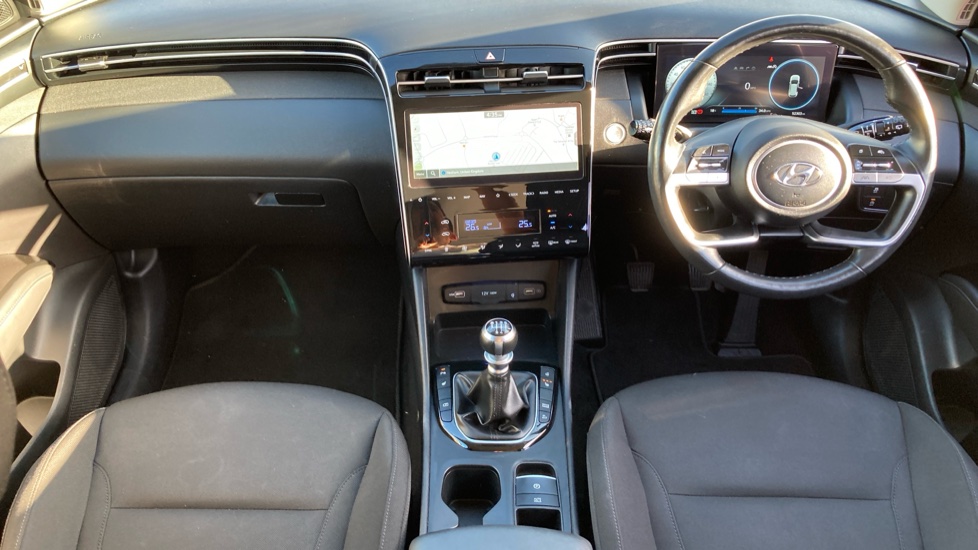 Hyundai TUCSON 1.6 TGDi Premium 5dr 2WD Petrol Estate - Image 10