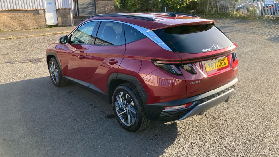 Hyundai TUCSON 1.6 TGDi Premium 5dr 2WD Petrol Estate - Image 23