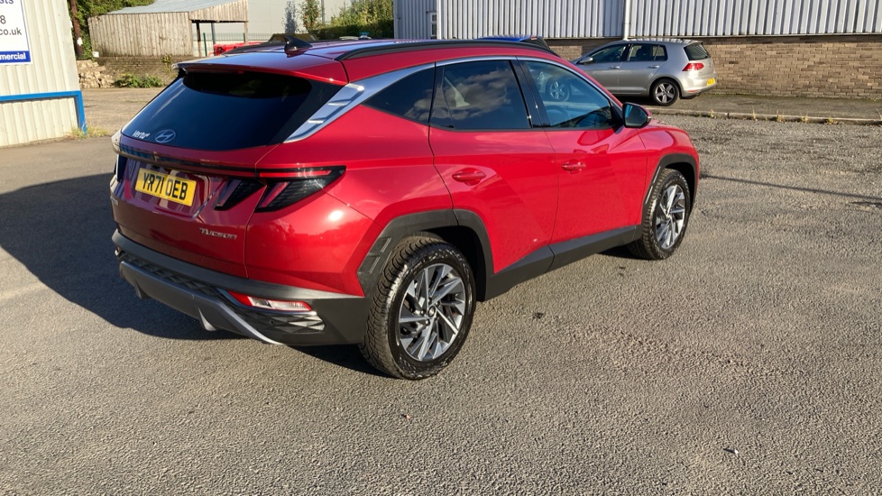 Hyundai TUCSON 1.6 TGDi Premium 5dr 2WD Petrol Estate - Image 24